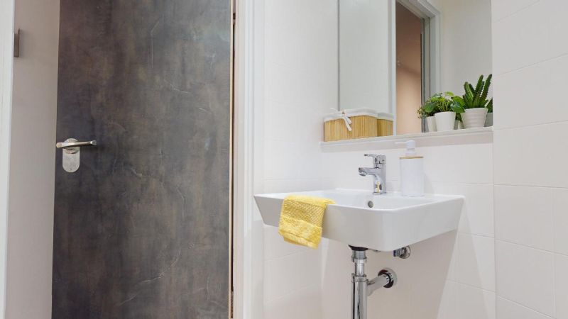  Gold En-Suite  -  IQ Vega  - Gallery -  3