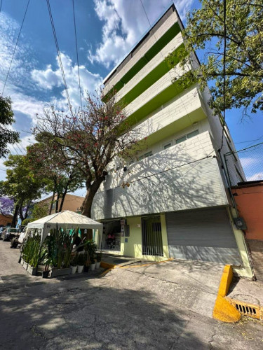 Aguila Collective - Gallery - 21