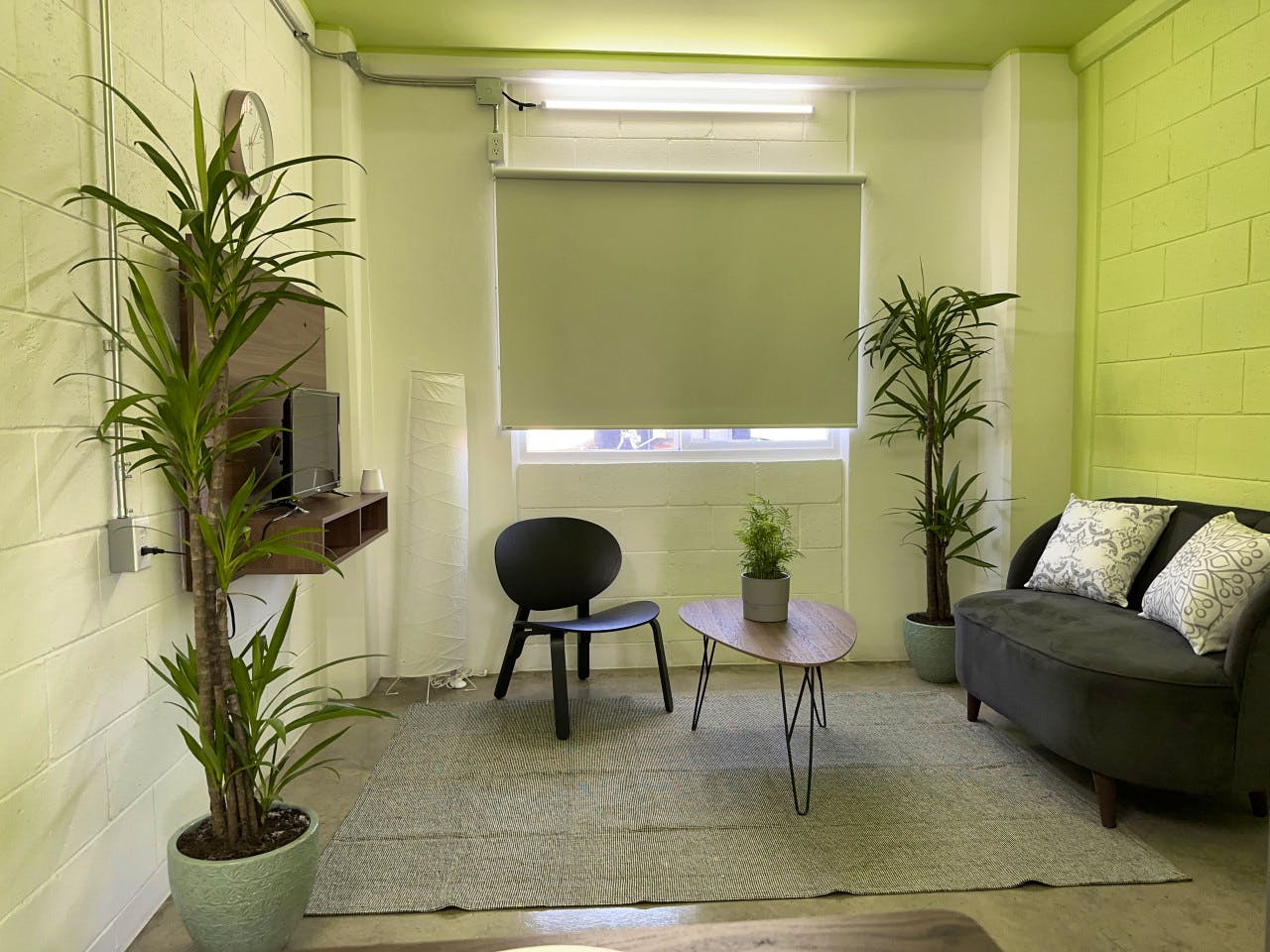 Private Two-Level Loft - 10