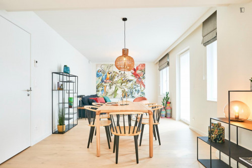 Luminous Double Bedroom Apartment in Brussels - Gallery - 13