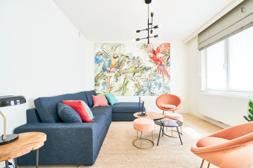 Luminous Double Bedroom Apartment in Brussels - Gallery - 11