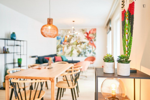 Luminous Double Bedroom Apartment in Brussels - Gallery - 12