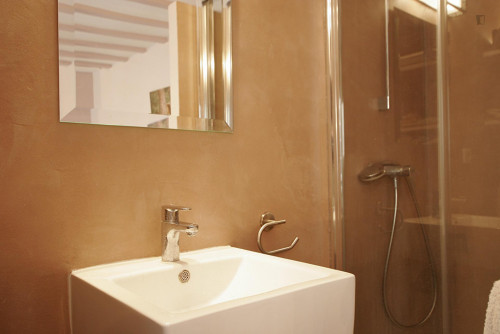Cosy studio apartment near Arts et Métiers metro station