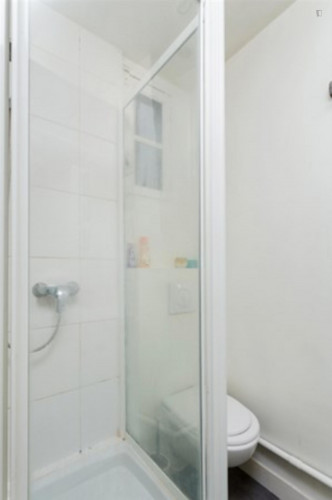 Modern studio in Batignolles