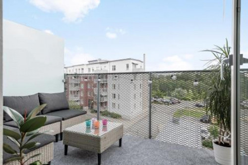 Beautiful 1-bedroom apartment near Bellevue