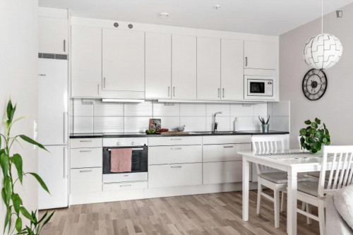 Beautiful 1-bedroom apartment near Bellevue - Gallery - 3