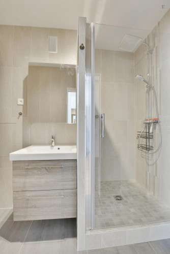 Alcove studio in Montparnasse, Double bed - Gallery - 8