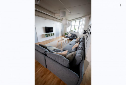 Neat Single Bedroom at Barkarby zone - Gallery - 7