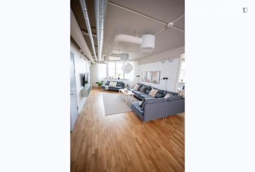 Neat Single Bedroom at Barkarby zone - Gallery - 10