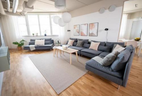 Neat Single Bedroom at Barkarby zone - Gallery - 6