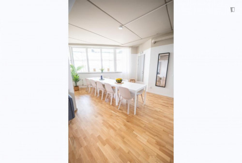 Neat Single Bedroom at Barkarby zone - Gallery - 12