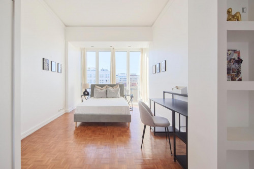 Cozy single bedroom in a property with balcony