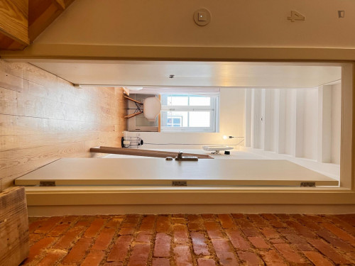 Double bedroom, with private bathroom and balcony