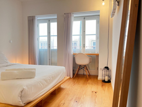 Double bedroom, with private bathroom and balcony