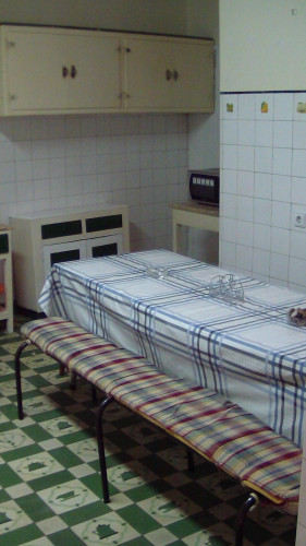 Single bedroom in 10-bedroom apartment - Gallery - 17