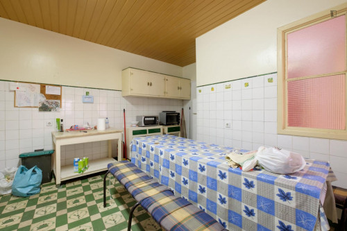 Single bedroom in 10-bedroom apartment - Gallery - 24