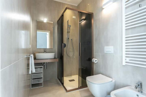 Bright 2-bedroom apartment in Mestre - Gallery - 11