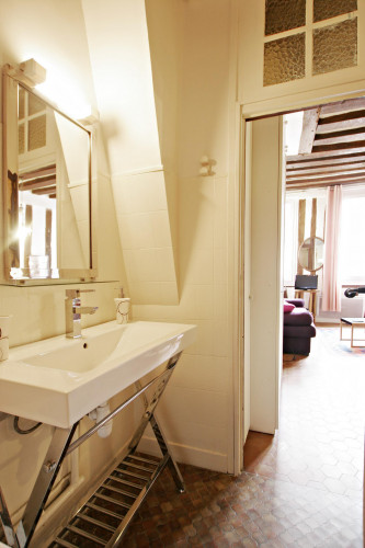 Very cool studio close to Saint Michael  - Gallery -  5