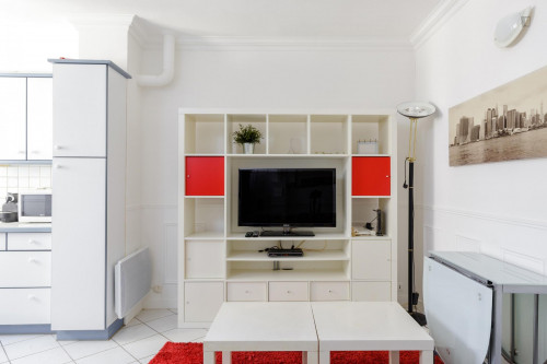 1-bedroom apartment, Rue Daguerre
