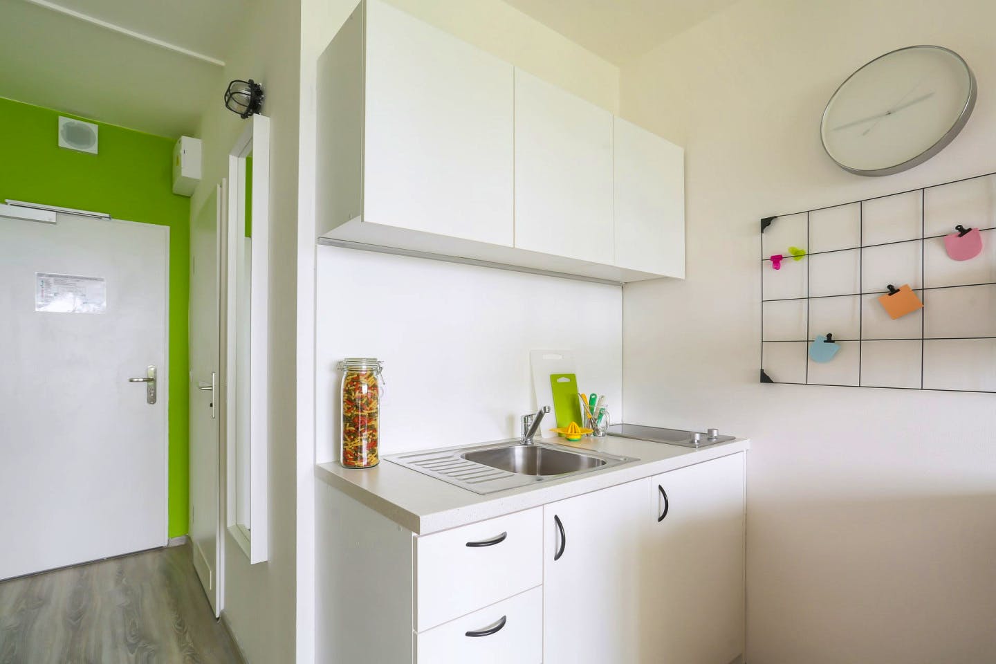  Bed In A 2-Bed Gender Separated Room  -  Modern apartment 5 minutes from the Střížkov Metro Station on Line C  - Gallery -  17