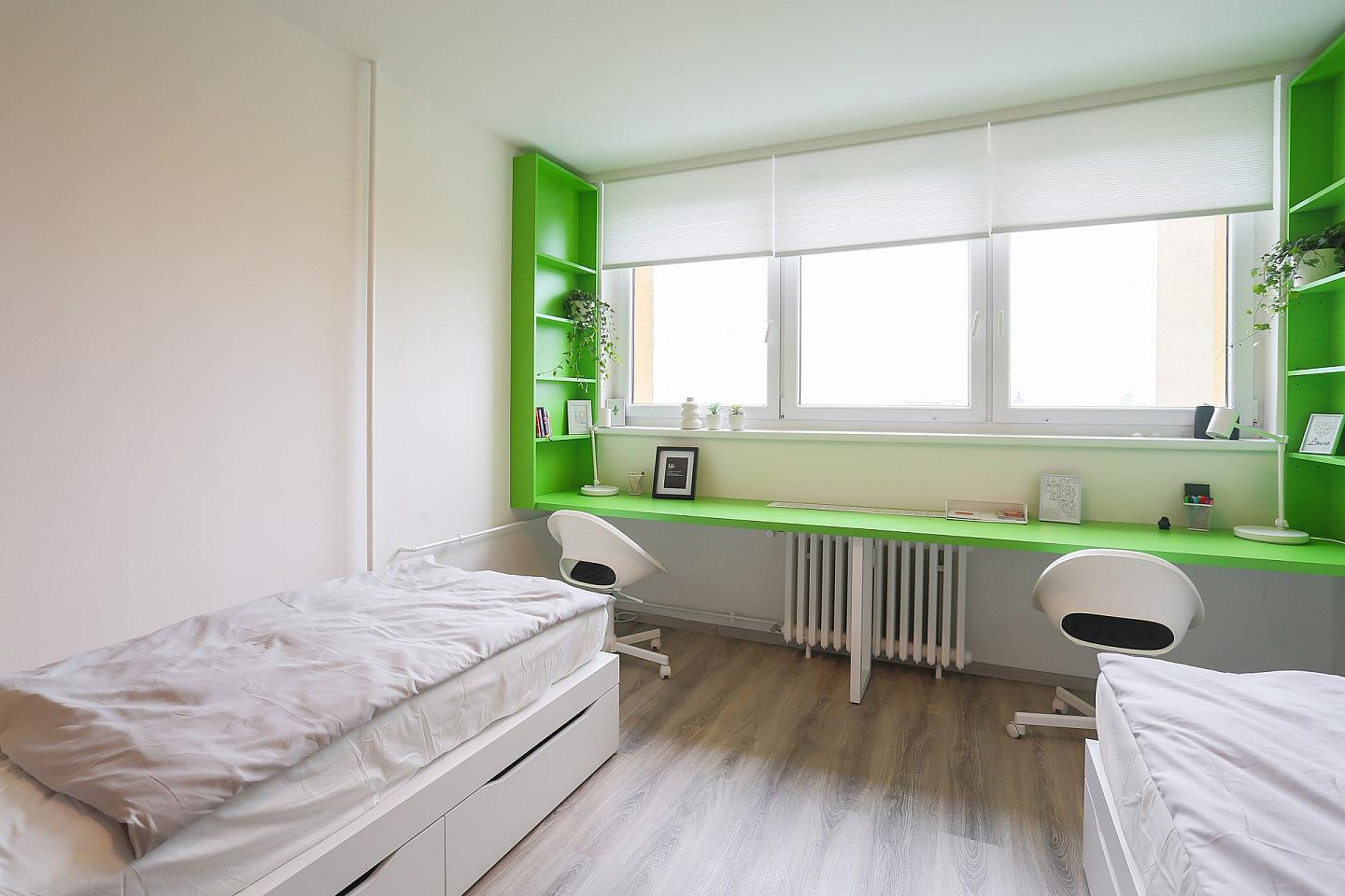  Bed In A 2-Bed Gender Separated Room  -  Modern apartment 5 minutes from the Střížkov Metro Station on Line C  - Gallery -  11