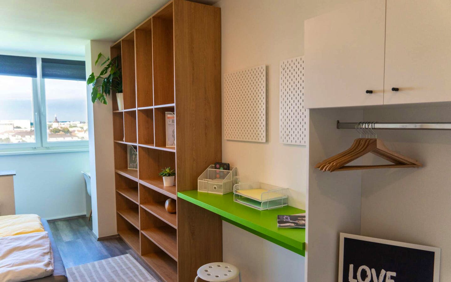  Private  -  Modern apartment 5 minutes from the Střížkov Metro Station on Line C  - Gallery -  7