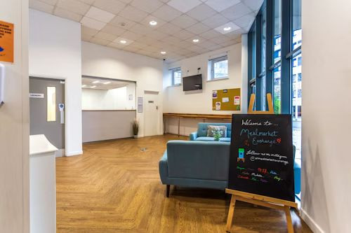 Mealmarket Exchange Roost