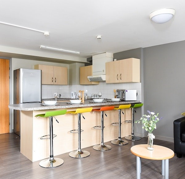  En-Suite Silver  -  Mealmarket Exchange Roost  - Gallery -  7