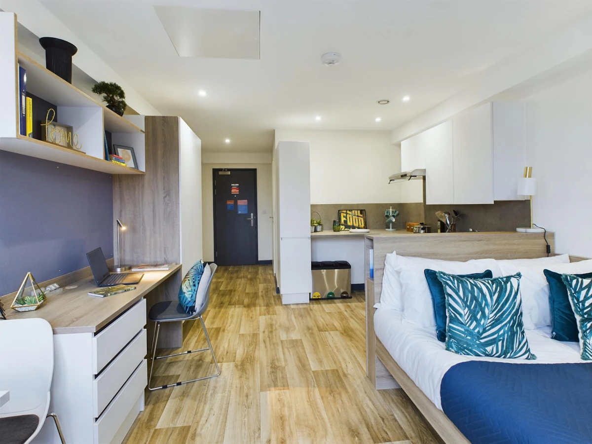 Gold Studio - Eden Square - Gallery - 1