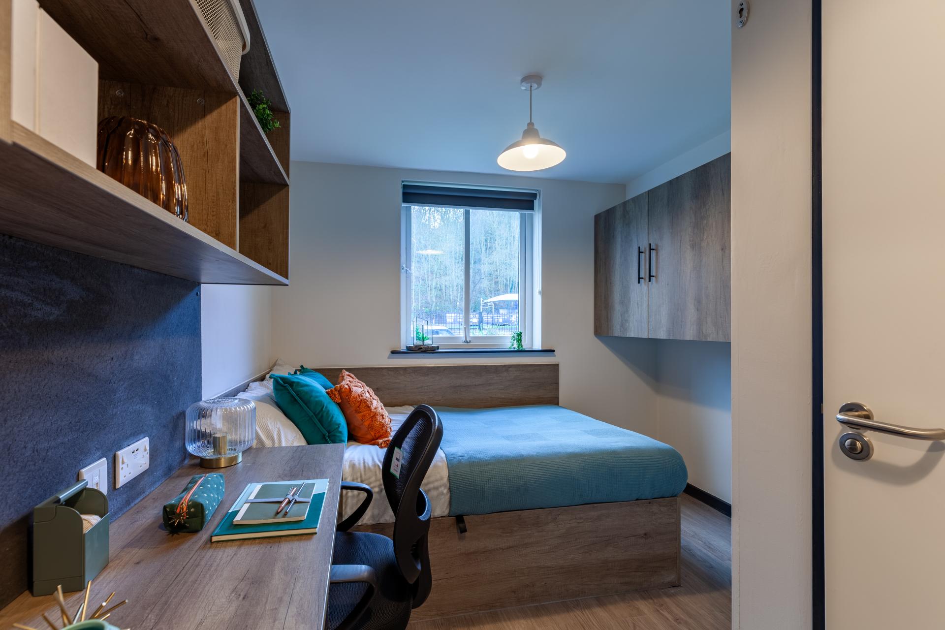  Medium En-Suite  -  The Leather Works  - Gallery -  3