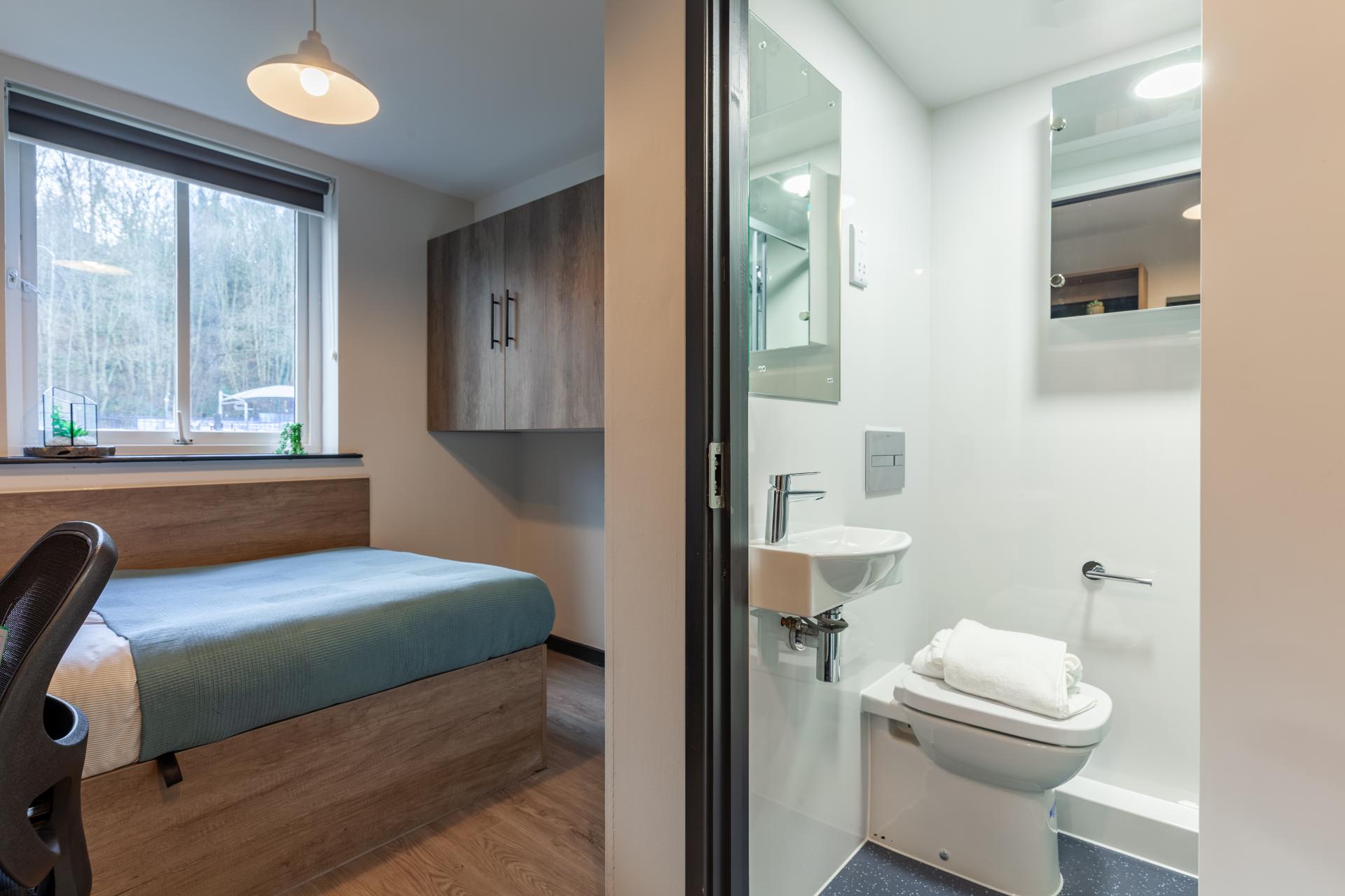  Premium En-Suite - LAU  -  The Leather Works  - Gallery -  7