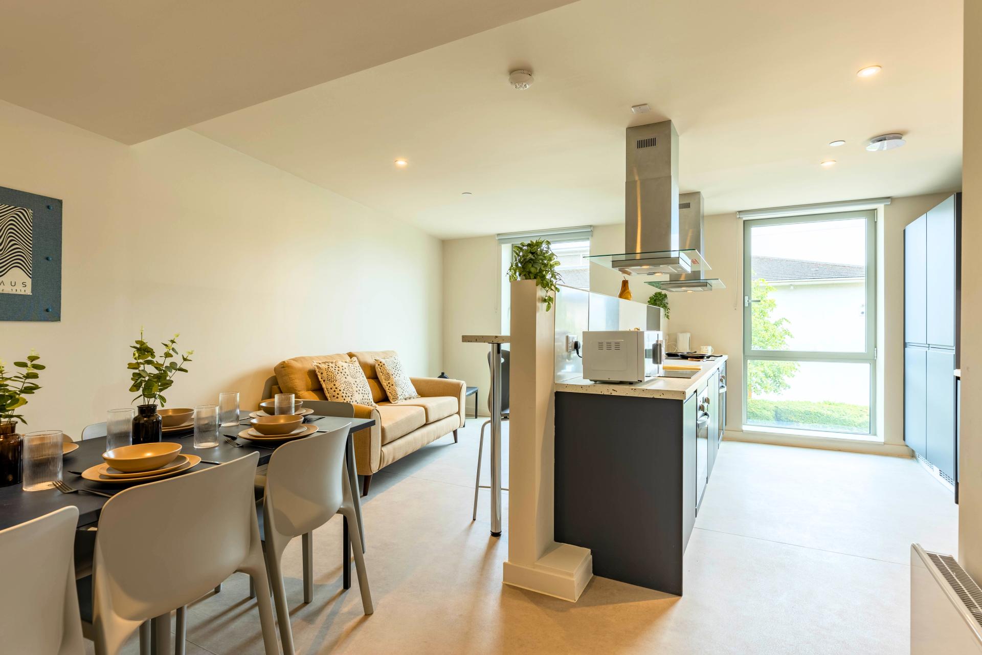 Classic En-Suite - Pershore Junction - Gallery - 18