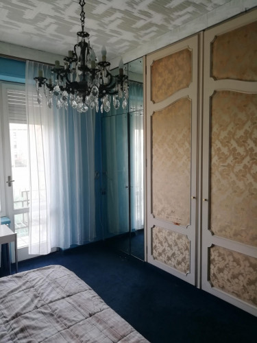 Camera doppia in villa a Torino