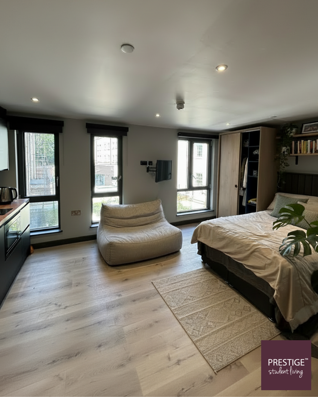  Classic Studio  -  The Port On The Square  - Gallery -  14