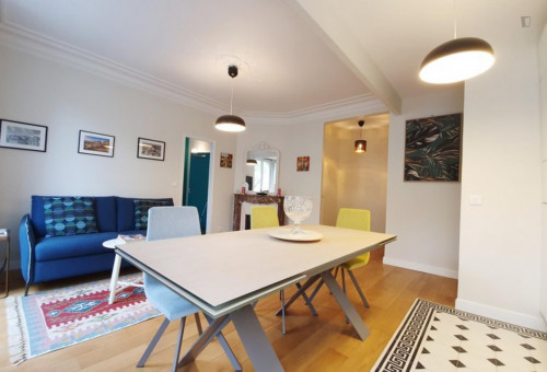 Colourful 1-bedroom flat in 12e-Nation-Bercy