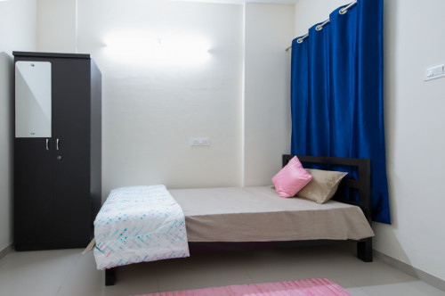 HelloWorld Equinox CoLiving - Gallery - 3