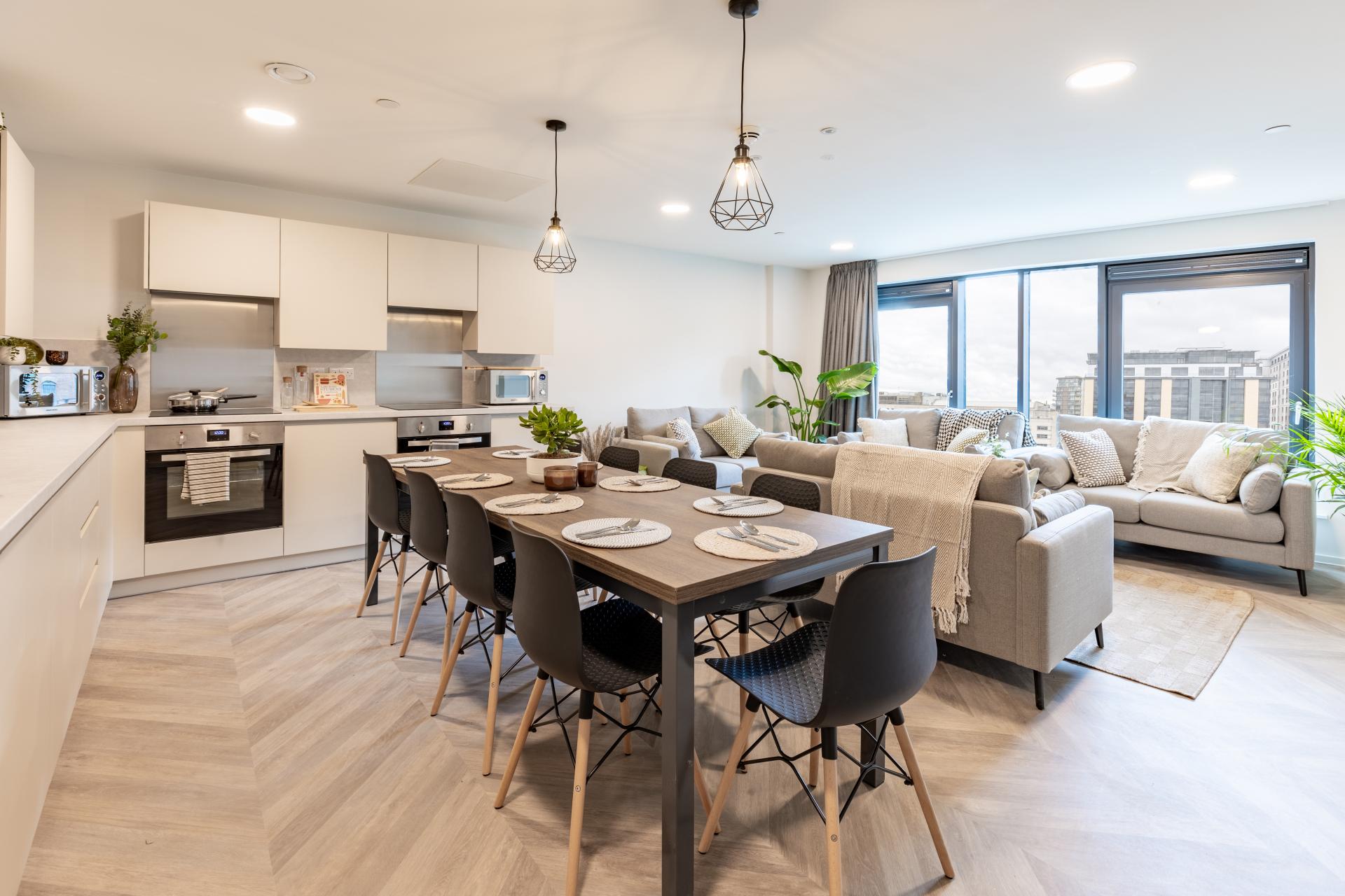  Penthouse En-Suite  -  The Place  - Gallery -  2