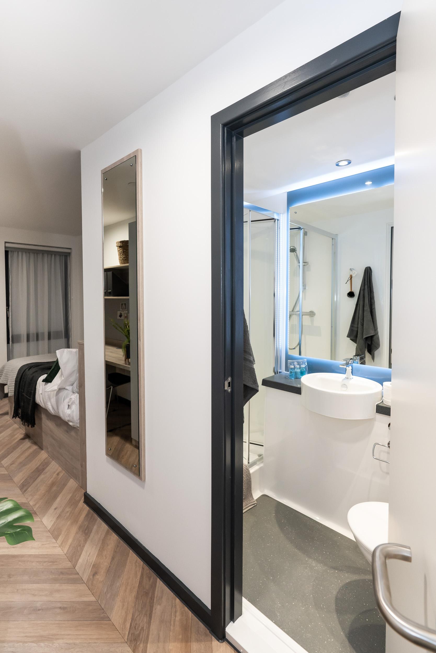  Deluxe En-Suite  -  Steelworks  - Gallery -  20