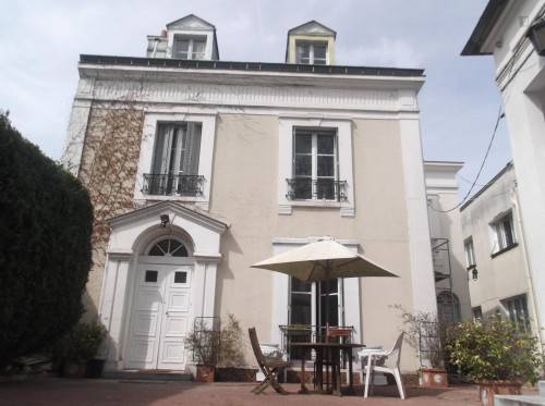 Nice private single bedroom in a Student House