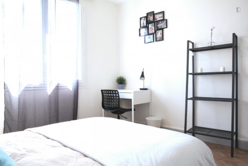 Comfy double bedroom in Minimes