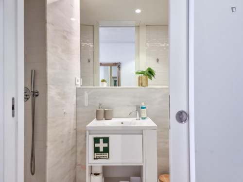 Central 1-bedroom apartment near São Bento Station - Gallery - 13