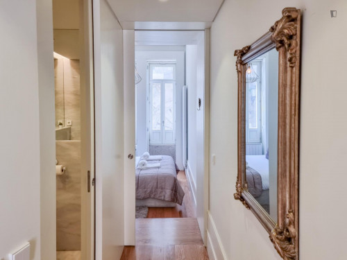 Central 1-bedroom apartment near São Bento Station - Gallery - 9