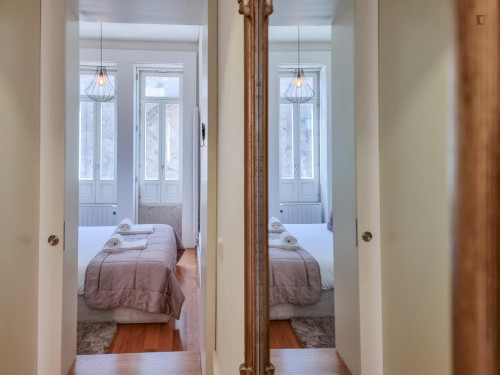 Central 1-bedroom apartment near São Bento Station