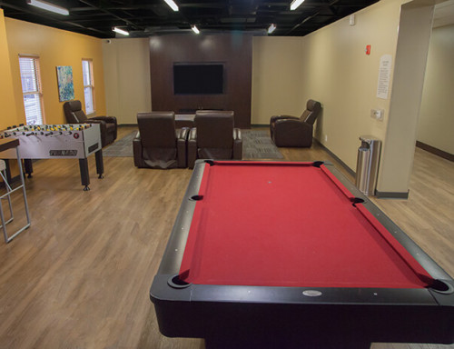 University Village - Gallery - 12