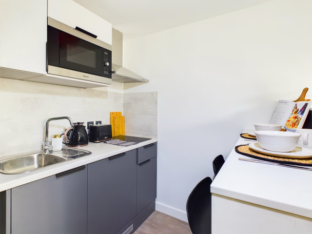  Accessible Studio  -  The Edge  - Gallery -  3