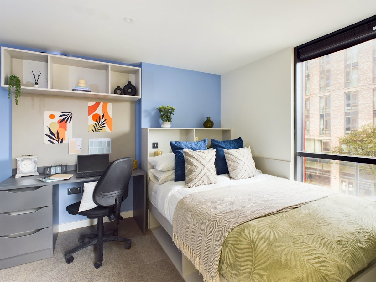  Corner Studio  -  The Edge  - Gallery -  1