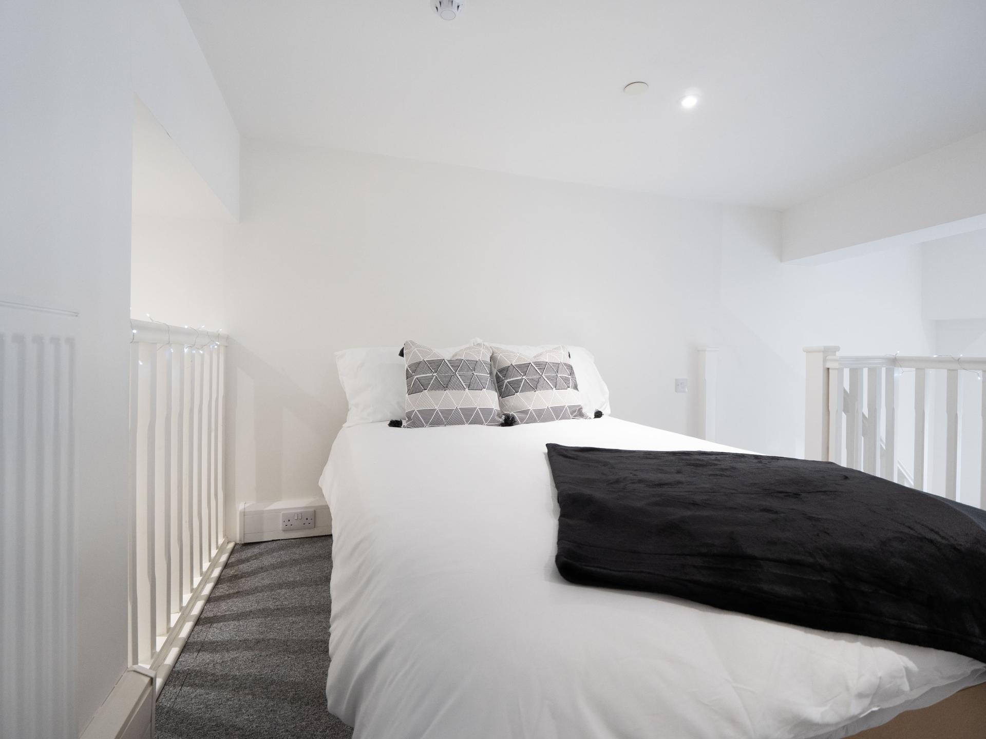  Duplex Studio  -  The Paper Works  - Gallery -  5
