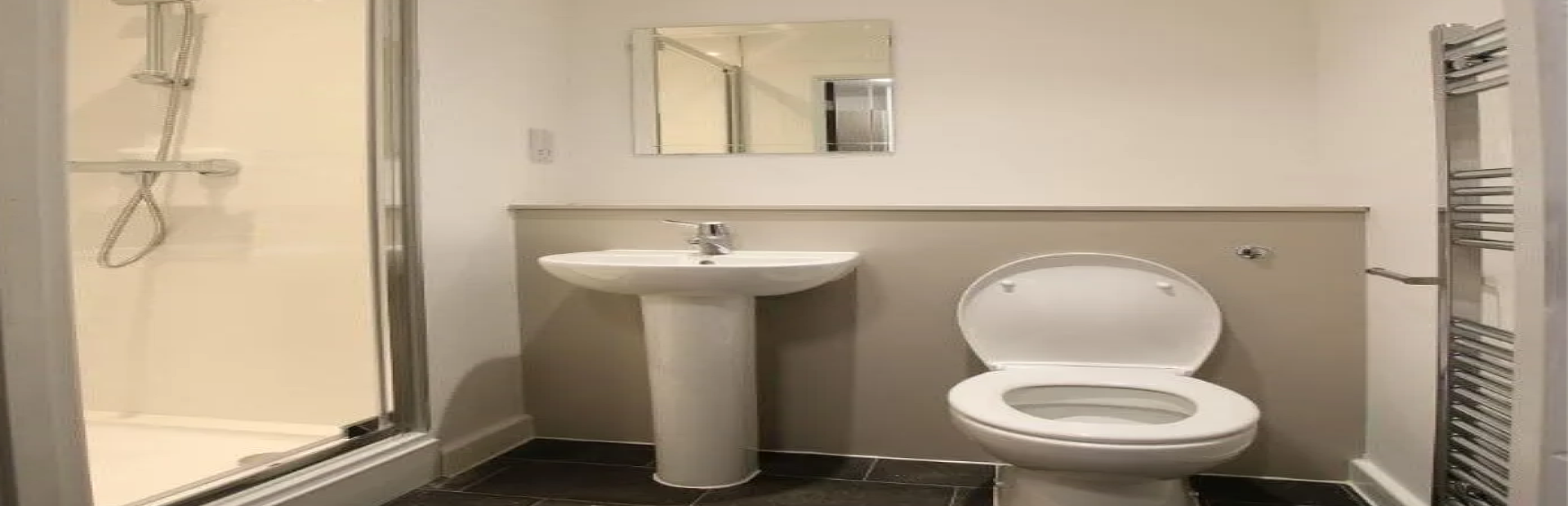  Classic En-Suite  -  The Paper Works  - Gallery -  5