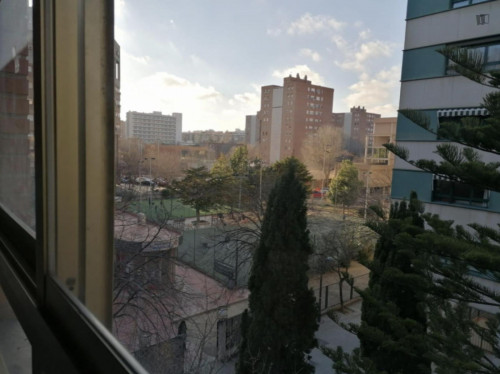 Charming 2-bedroom apartment in Quatre Carreres - Gallery - 16