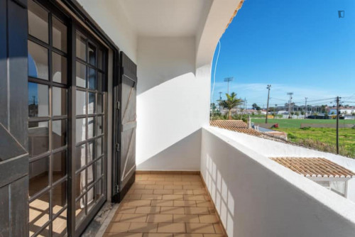 Astonishing 4-bedroom house in Lagoa - Gallery - 13